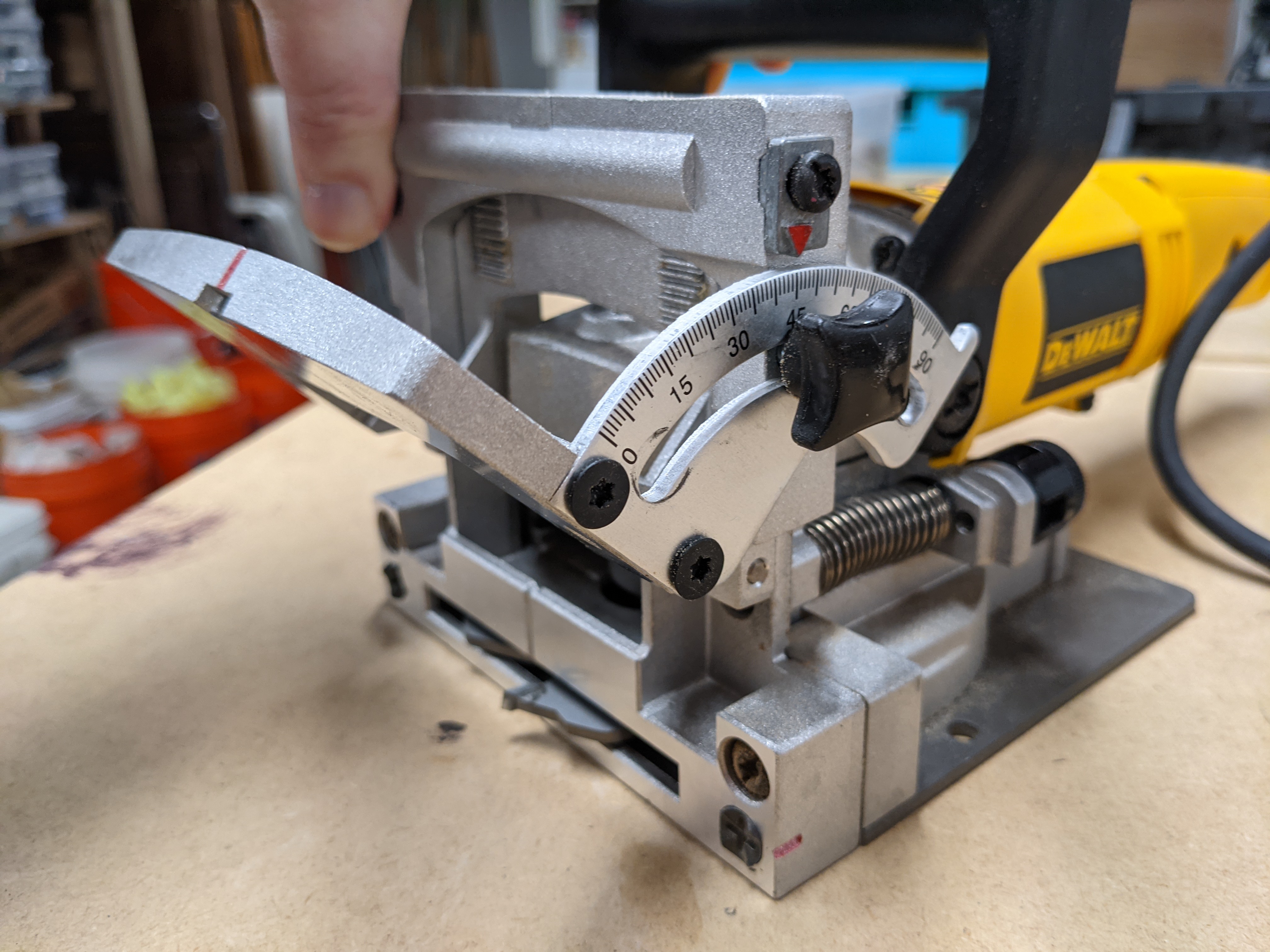 Plate Joiner: Set at 45 degrees