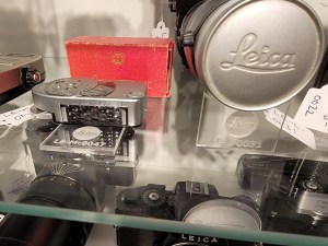 Leica Supports in Place