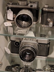 Robot, Ricoh Supports in Place